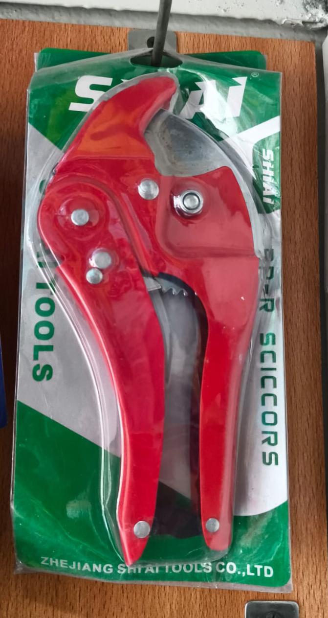 High Quality Stainless Steel PVC Pipe Cutter with Ratchet Mechanism